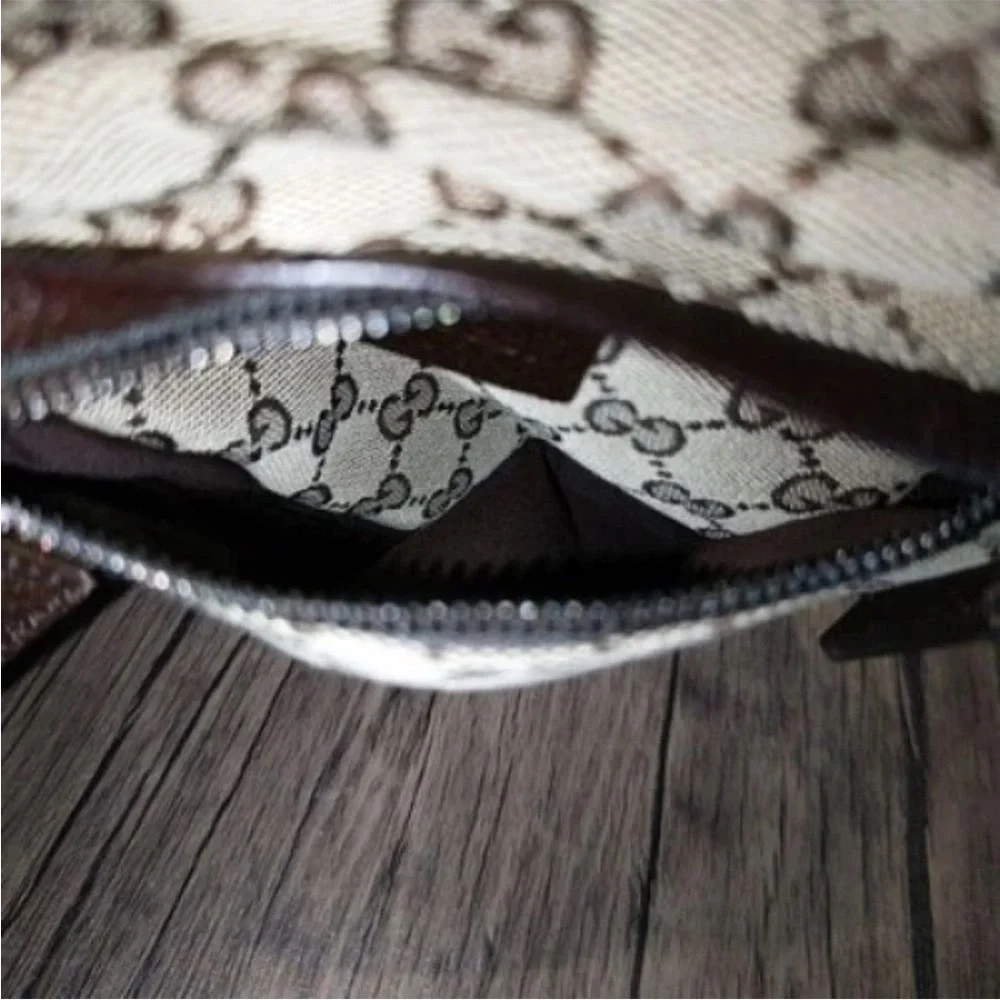 Gucci Beige and Brown Belt Bag - Picture 6 of 10